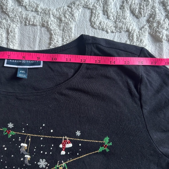 Karen Scott Embroidered Deep Black Holiday Kittens 3/4-Sleeve Top PXL - Picture 4 of 6